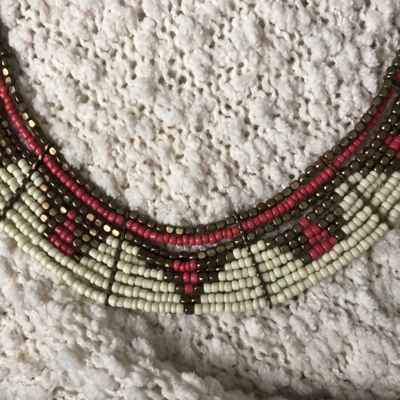Beaded Cream and Coral Necklace - Picture 8 of 9